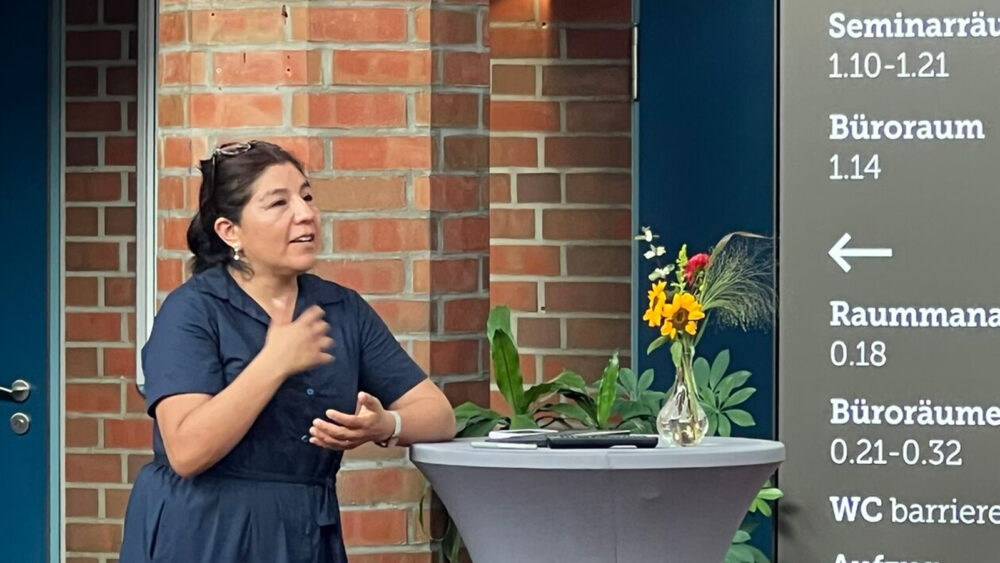Marcia Canales