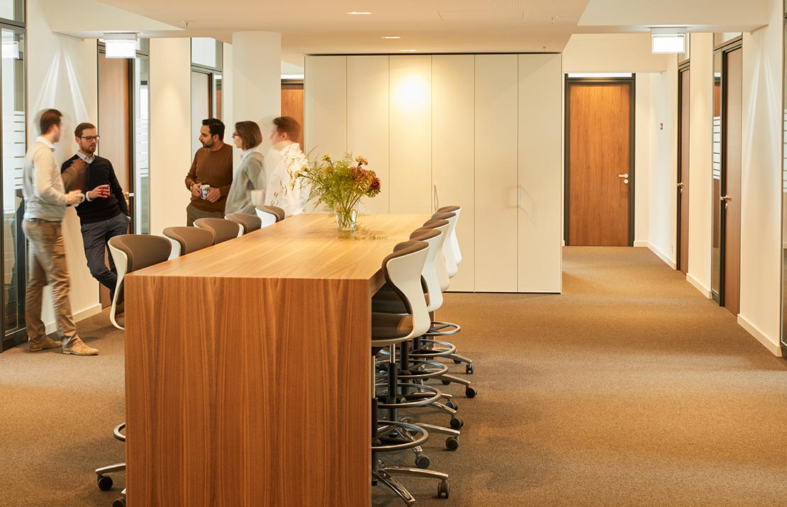 III George, Düsseldorf