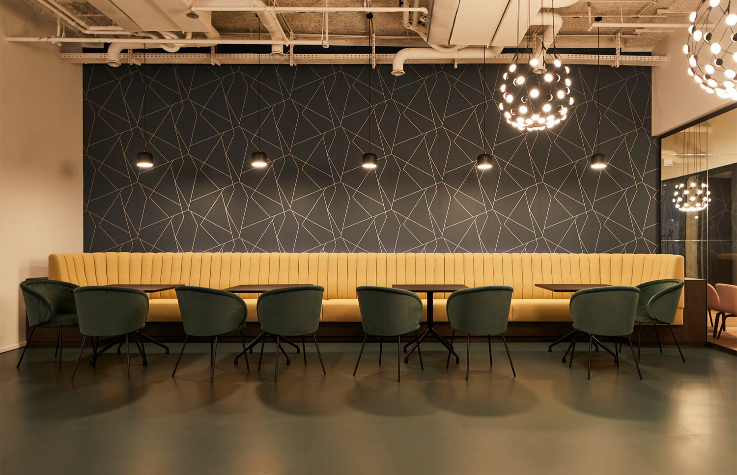 Office Hamburg im Kaufmannshaus