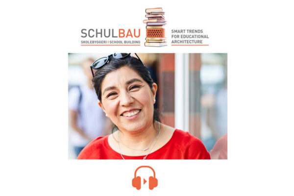 Marcia Canales auf der Schulbau-Messe zur Umnutzung von Bestandsgebäuden